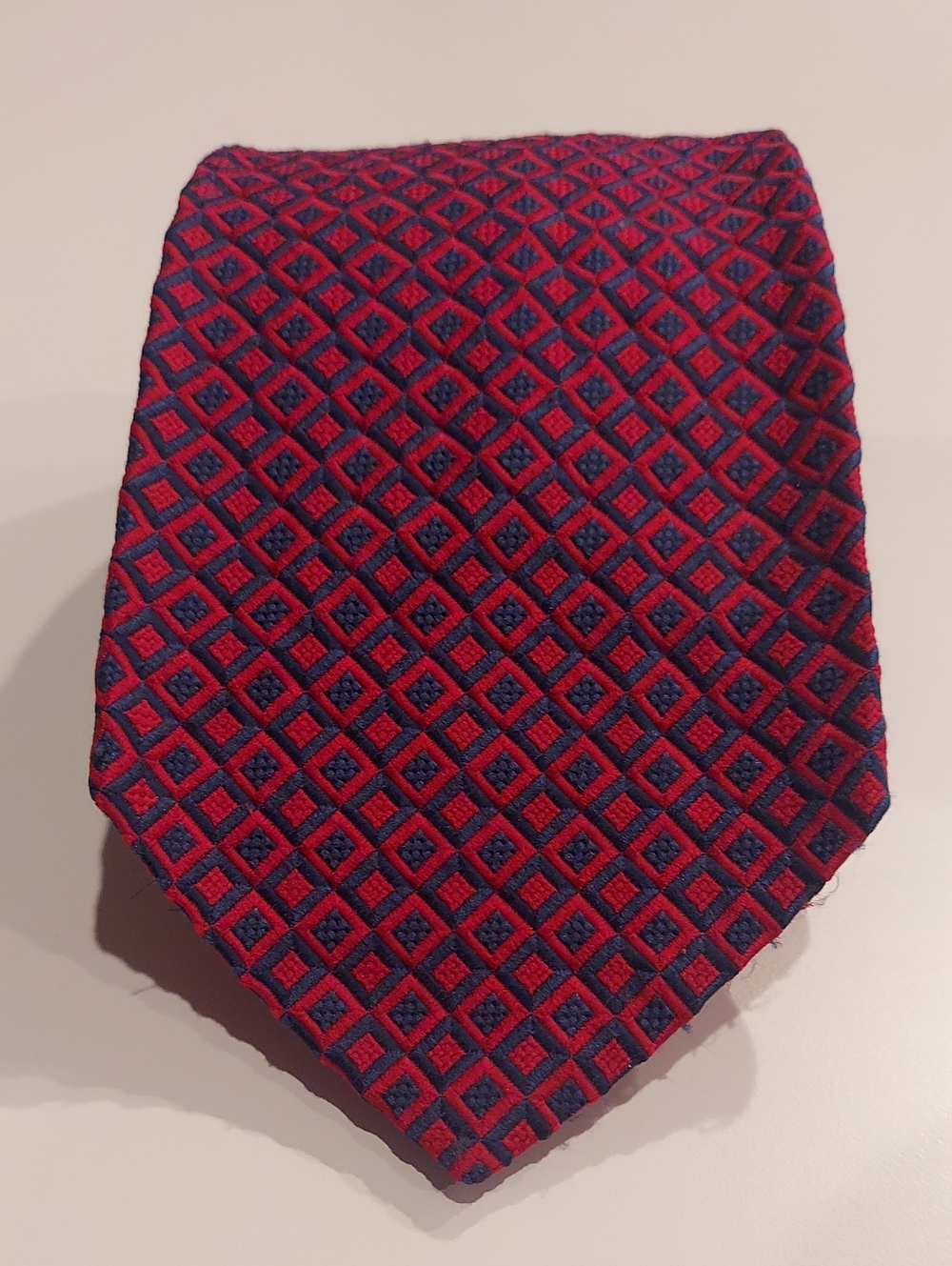 Vintage Liebert Men's Red and Blue Geometric Silk Tie